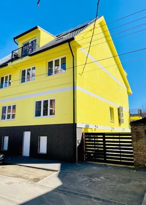 Lemon Premium Apartment Szegedin Exterior foto